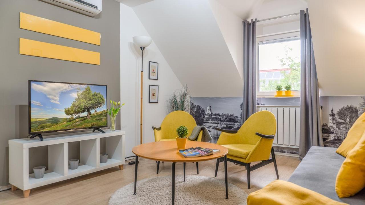 Luxury Studio 24 杰尔 外观 照片